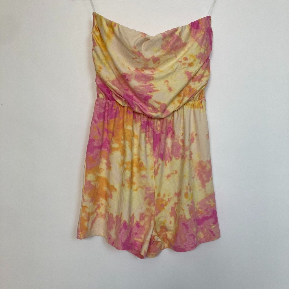 FULL CIRCLE TRENDS SMALL STRAPLESS ROMPER